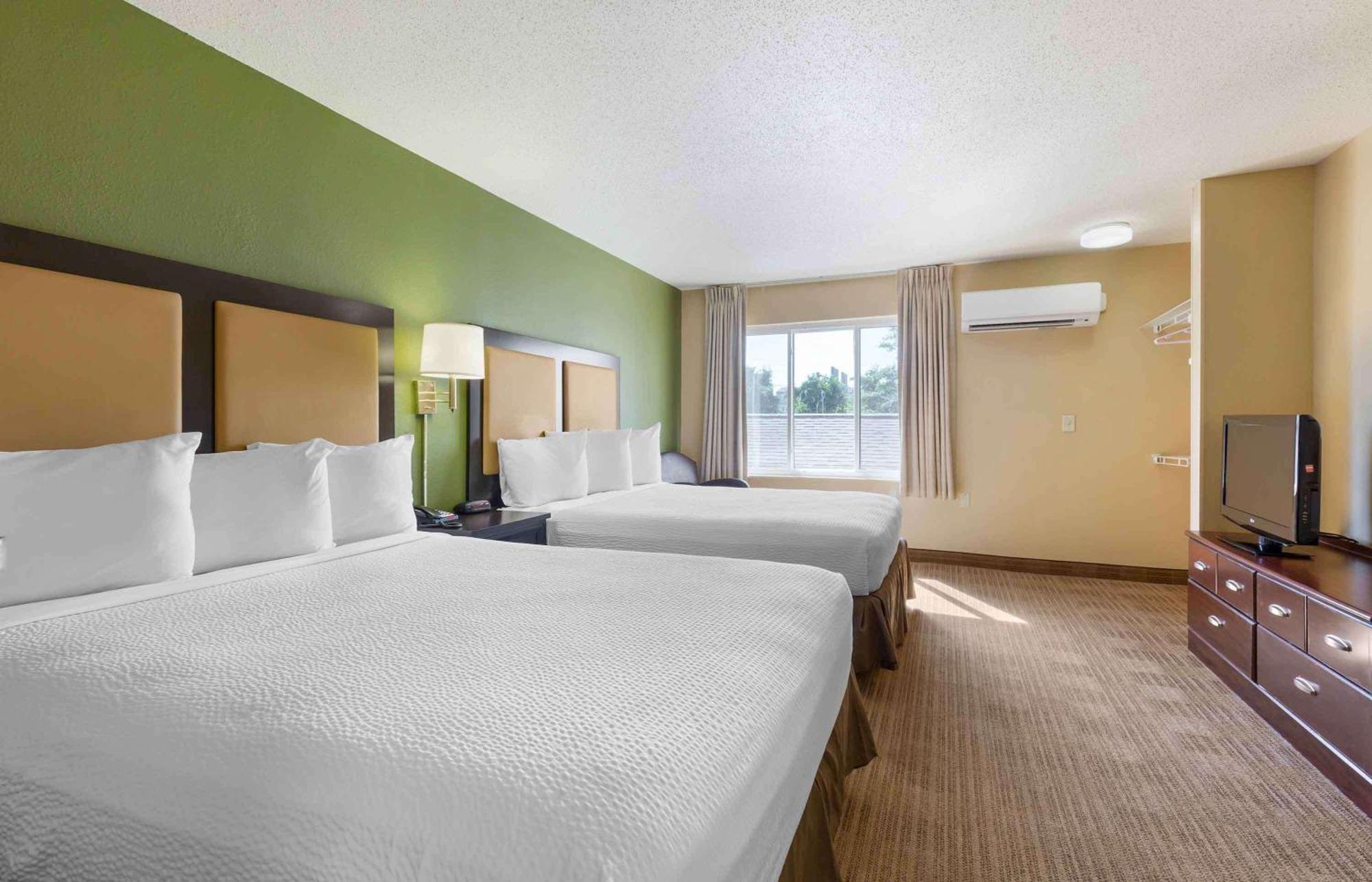 Mainstay Suites Washington Dulles Airport Чантилли Экстерьер фото